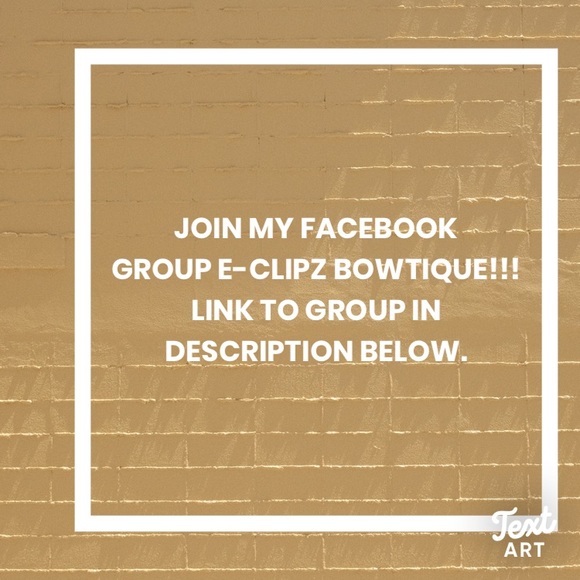 New red panda face silhouette feltie appliqué on hair clip for babies/girls - Picture 2 of 2